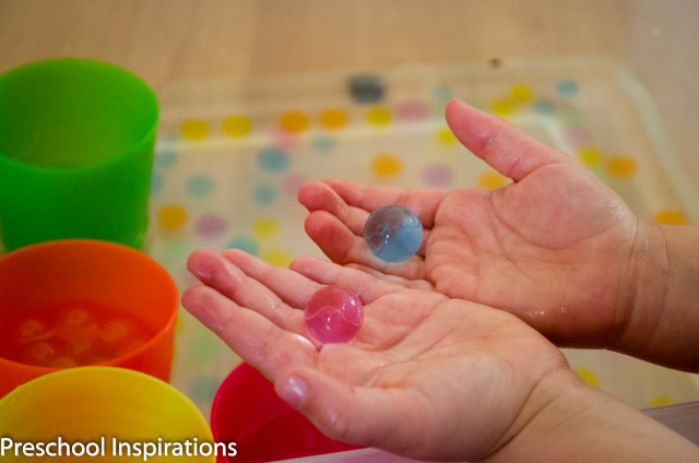 Water Bead Sorting ~ Preschool Inspirations-7