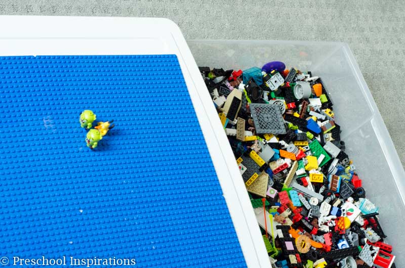 Make an under the bed LEGO storage container to keep LEGOs organized!